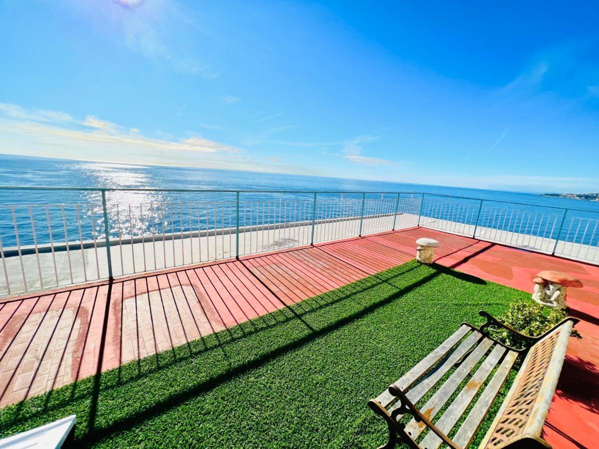 Suite Sunset 18 - Fronte Mare San Remo Zewnętrze zdjęcie